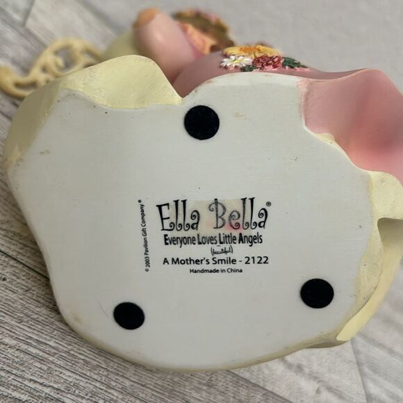 Ella Bella A Mother’s Smile Figurine - Picture 7 of 7